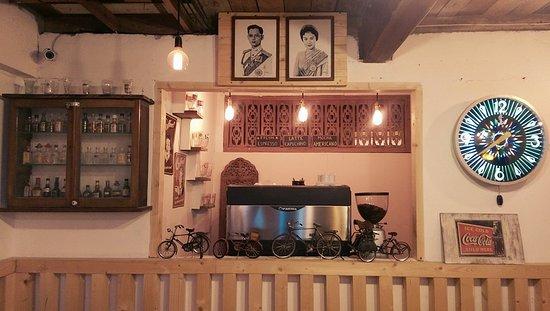 Rosniyom Restaurant