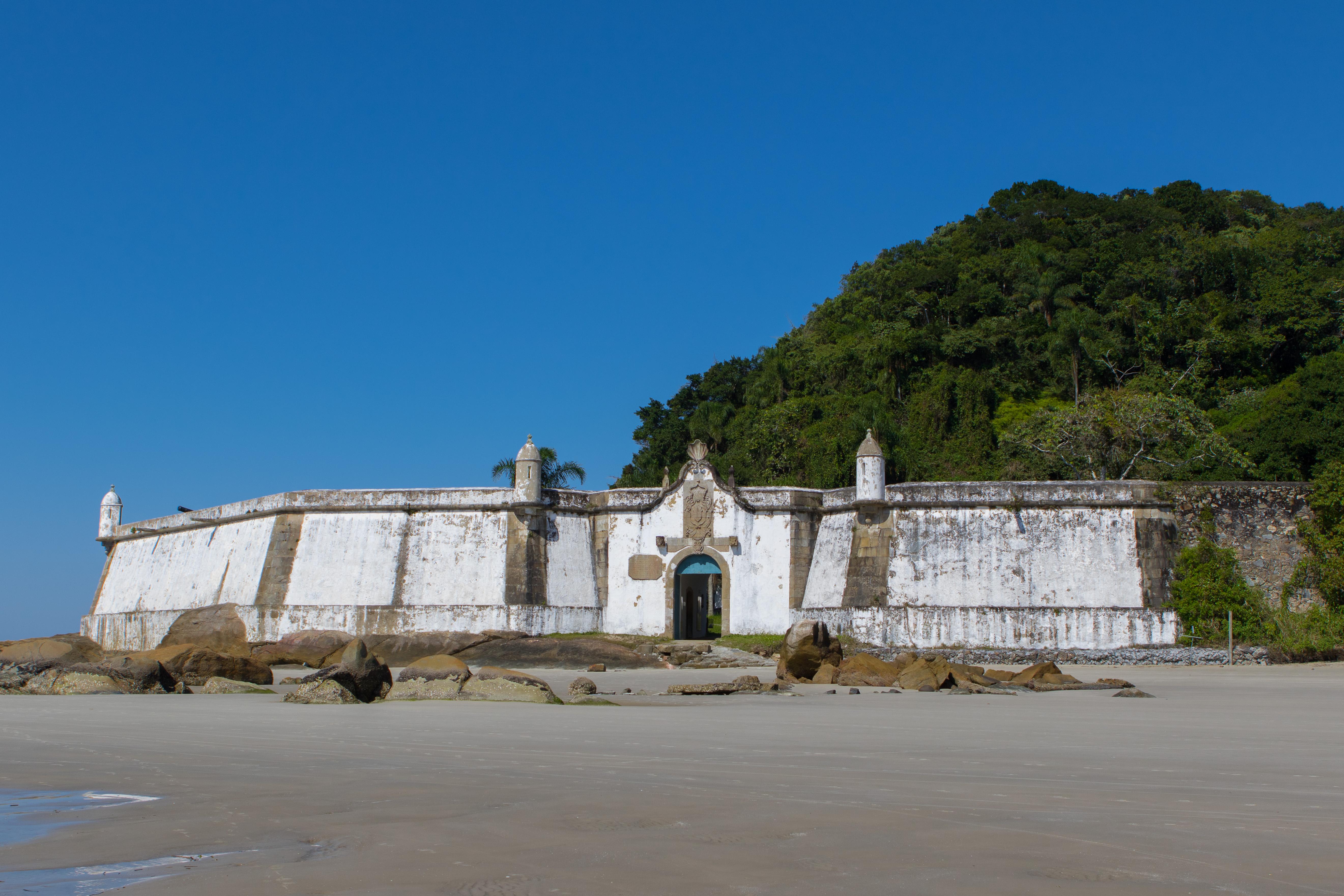 Fortaleza de Nossa Senhora dos Prazeres de Paranaguá