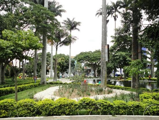 Praça Tancredo Neves